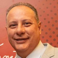 Nosotros: José Manuel Ortega Rodríguez. Especializados en el mercado comercial y financiero, con un alto valor agregado lo cual permitirá satisfacer las expectativas de nuestros clientes.