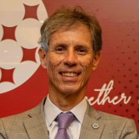 Nosotros: Gonzalo Rodriguez. Especializados en el mercado comercial y financiero, con un alto valor agregado lo cual permitirá satisfacer las expectativas de nuestros clientes.